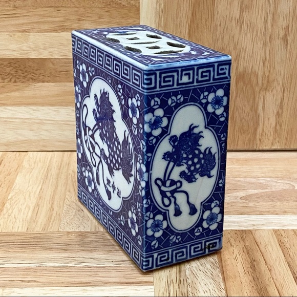 Vintage Blue White Chinese Porcelain Pillow Brick Headrest Guardian Lion Foo Dog - Picture 4 of 14